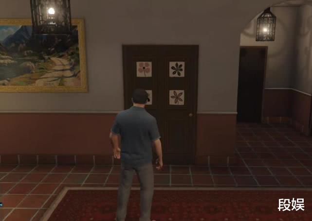 Gta5 当崔西晚上睡觉时进去拍照会怎样 玩家们的日常操作 电竞主播网