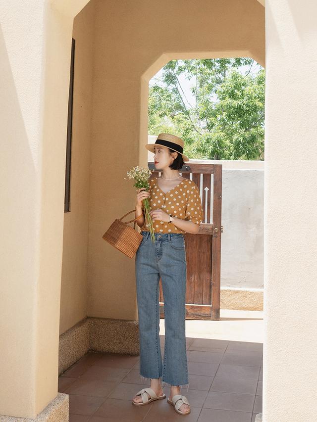 夏季的到来，我们选择的衣服单品