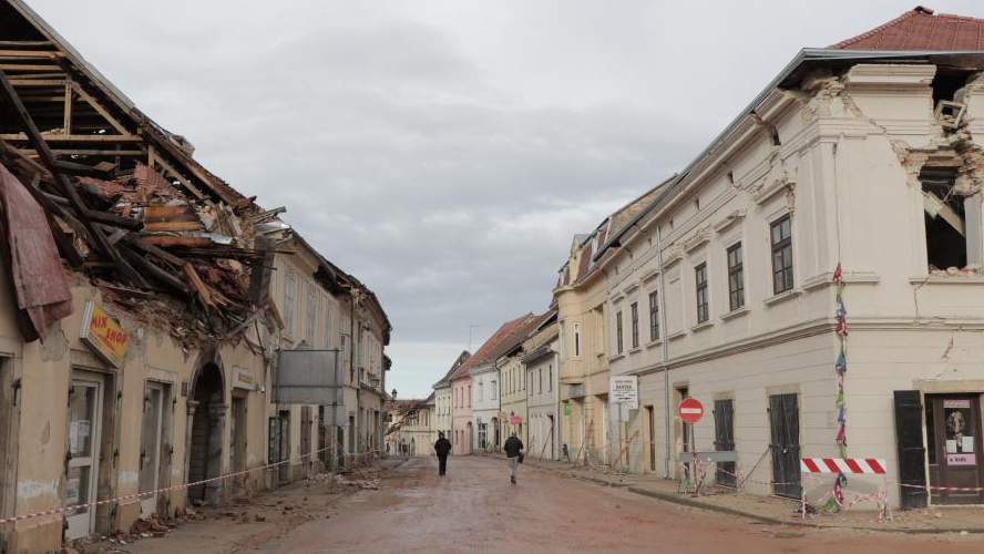 【克罗地亚突发地震造成多人伤亡