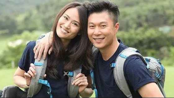 李安琪|22岁时爱上14岁的她，用7年等她长大，如今一家四口生活美满