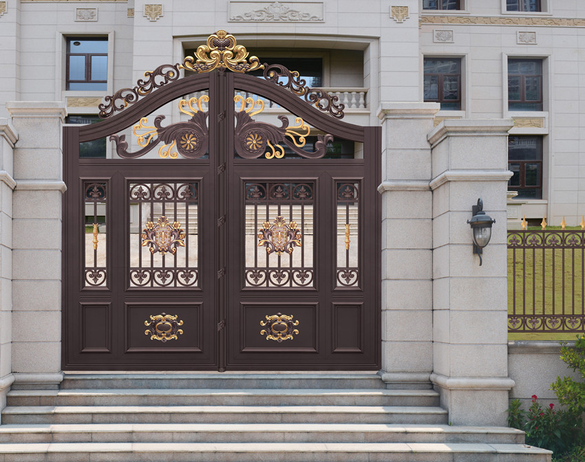 别墅庭院围墙大门的保养方法