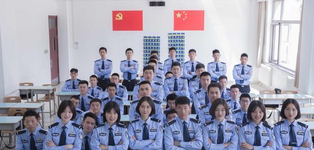 考上警校就能当警察吗 其实通过这些途径 不上警校也能入警 教育资讯 娱乐新闻网
