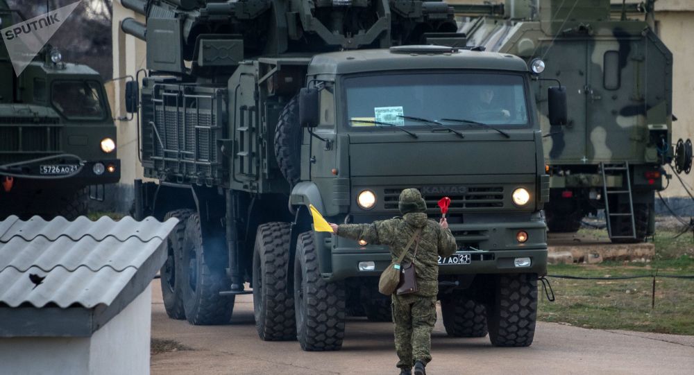 【“凯旋”S-400战勤班在斯
