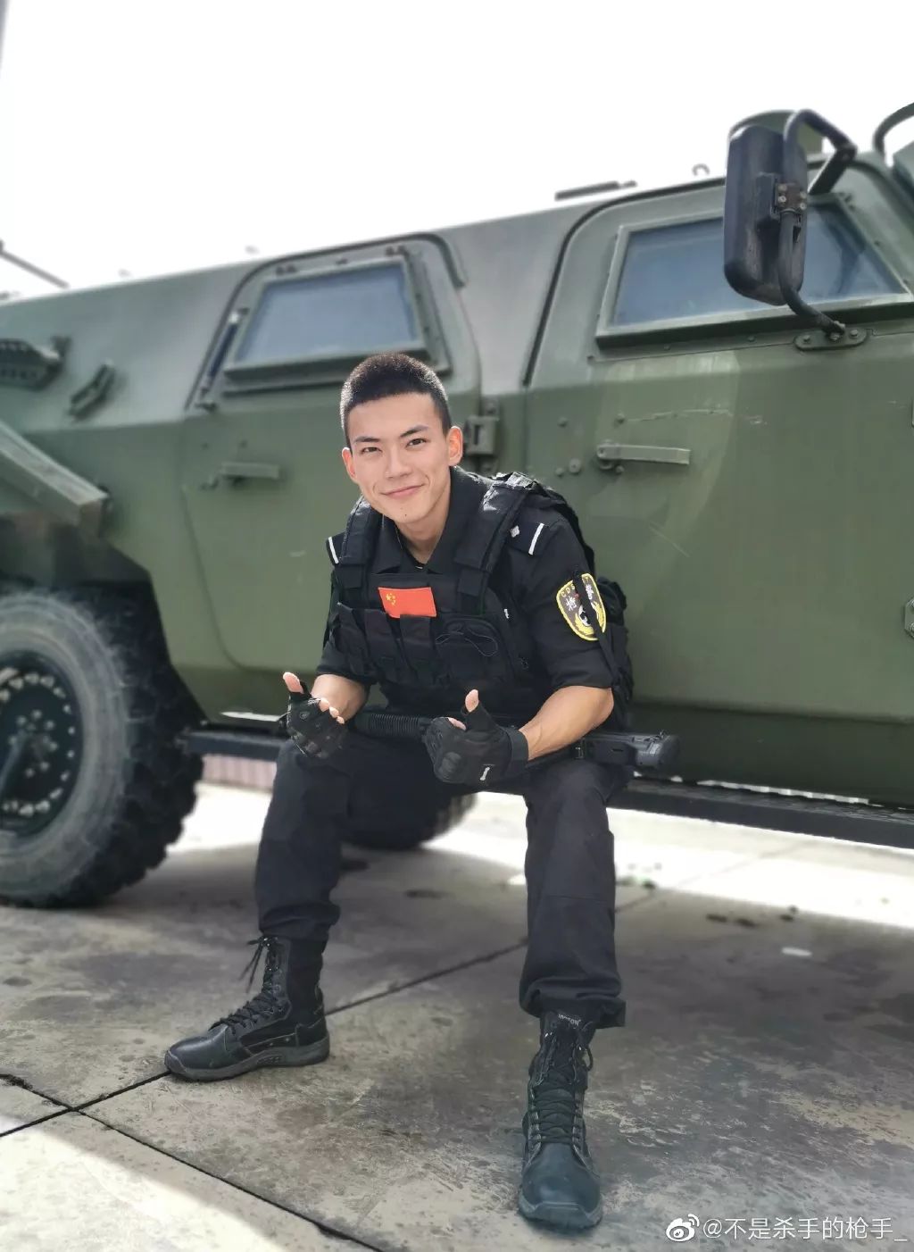 这 基层f4 颜值炸裂 你还嗑什么抖音十层滤镜油腻男 娱乐资讯 娱乐新闻网