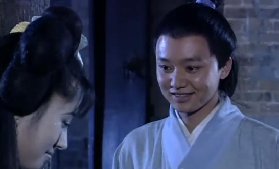 古装大剧《琅琊榜》中,刘奕君饰演大反派"谢玉,两部剧截然不同的人物