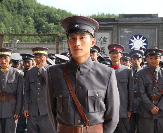 他是孙中山的保镖 官至我军军委主席 最后惨遭枪毙 文化资讯 八戒游戏