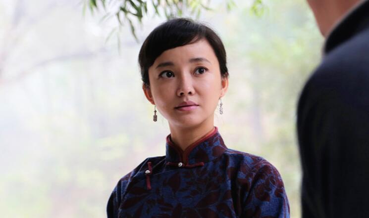 《红高粱》恋儿:主动委身余占鳌,透露出为何"大叔控"甚嚣尘上!
