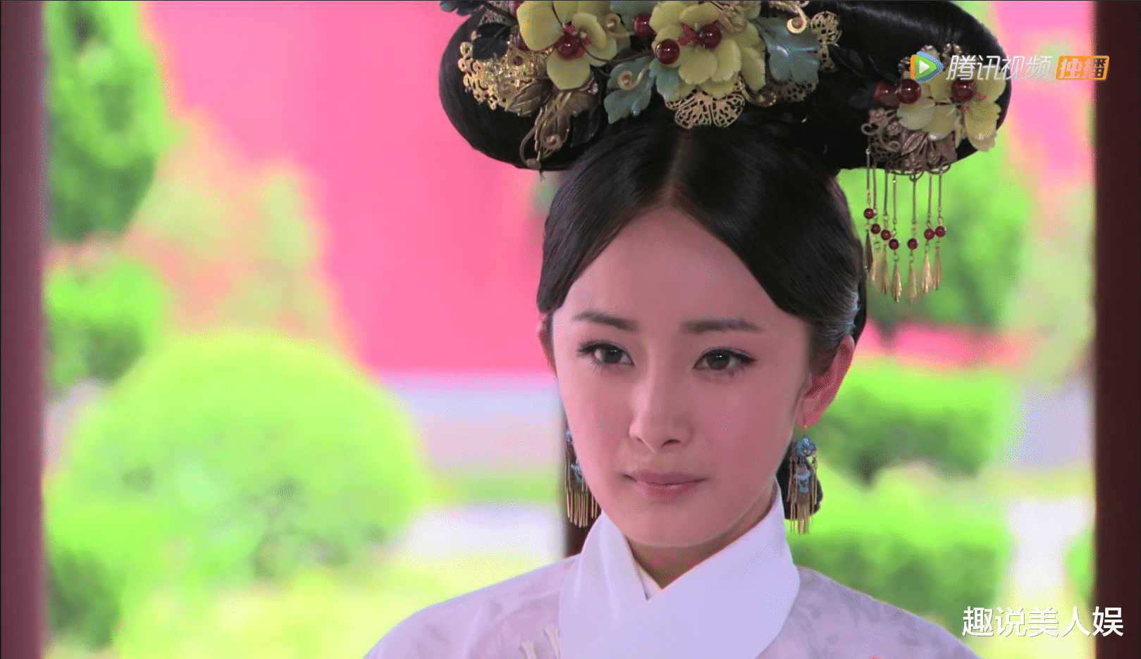 宫锁心玉:从宫女到福晋,晴川历经23个造型,民间装老土当福晋最美