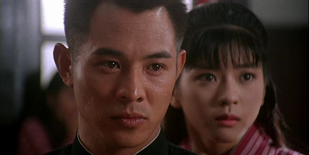 「贾玲」《精武英雄》美国大卖1.3亿，英国狂收1545万，李连杰为华语片争光了