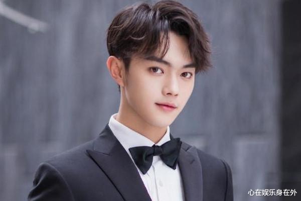 何方神圣? 曝杨幂许凯合作新剧, 于正想让前任演女二