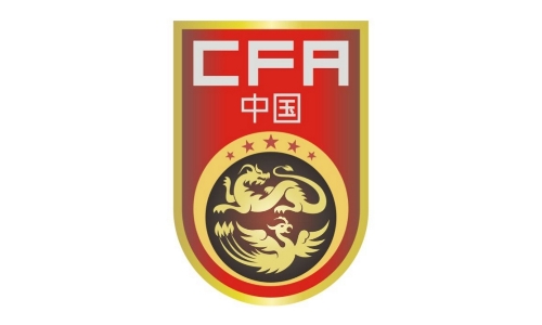 目前正在迪拜集训的国足，计划在