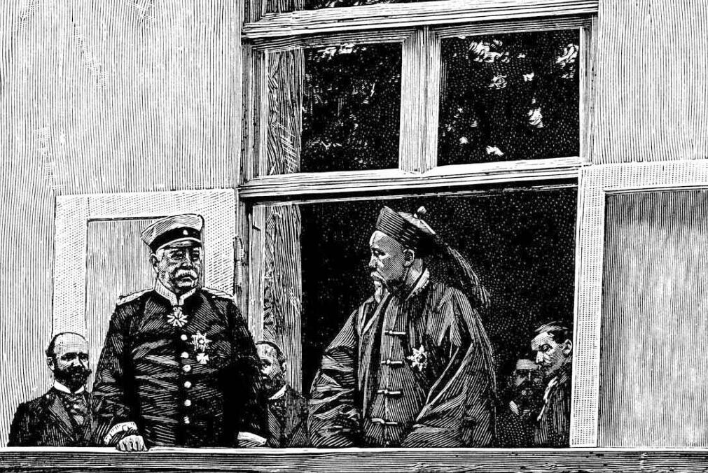 李鸿章有多少财产的三种说法：
