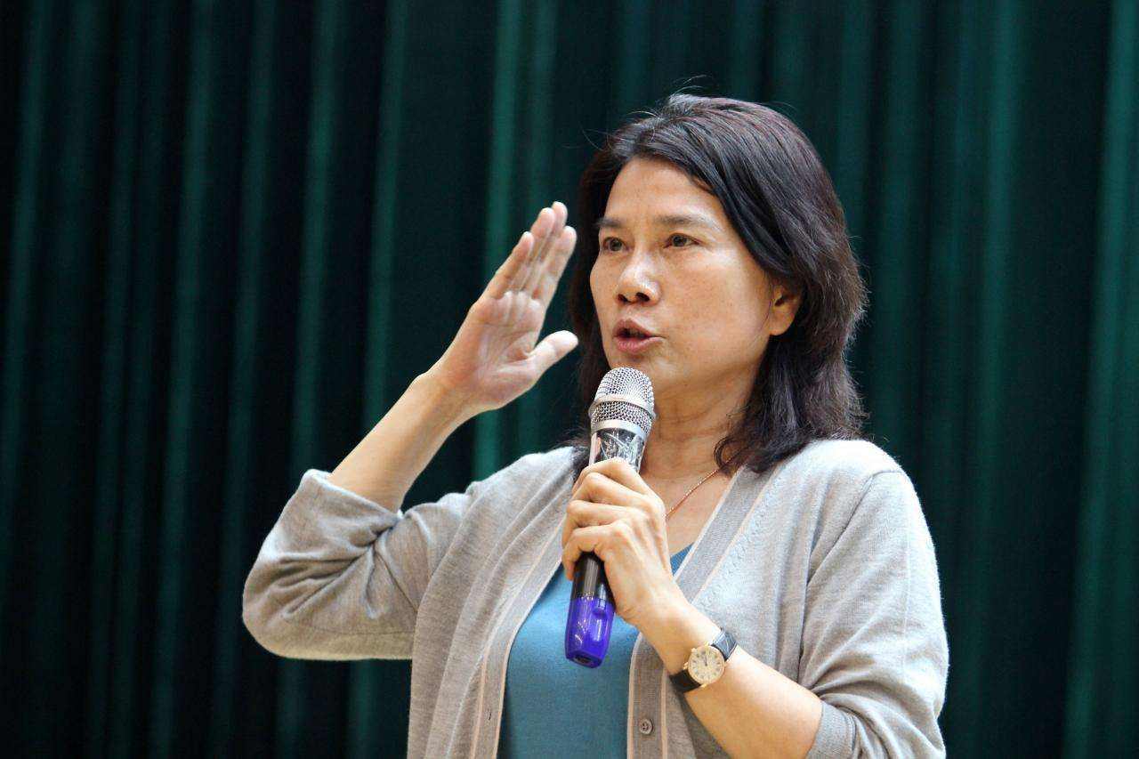 刺激消费，关键老百姓得有钱消费