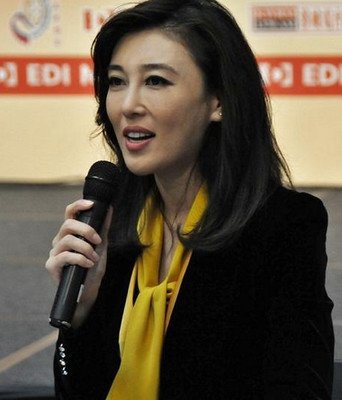 央视主持人李红的老公,隐藏了整整10年,没想到原来是我们熟悉的他