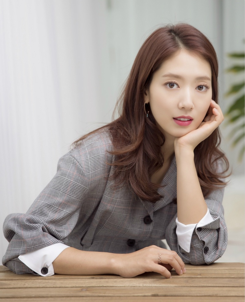 韩国网民票选最美韩国女演员,iu仅排名第二,宋慧乔不入前5!