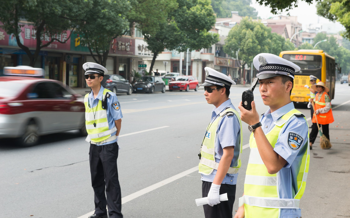 辅警 利好消息 启动 纳入事业编 转为正式人民警察 教育资讯 娱乐新闻网