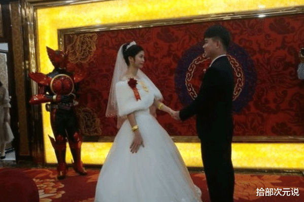 网友参加友人婚礼意外看到鹰核心硬币结婚蛋糕 假面骑士厨狂喜 动漫资讯 英雄联盟lol