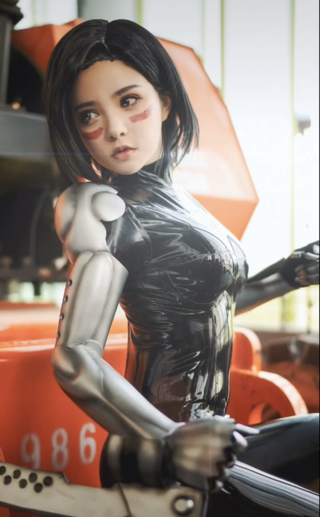 最还原的阿丽塔cos,小姐姐模仿神相似,网友:她就是真人版