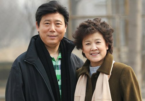 68岁国家一级演员宋春丽,结婚40年未生育,与教授丈夫恩爱至今