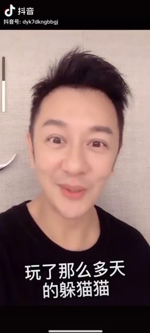 #陈浩民下巴越来越尖# 据港媒