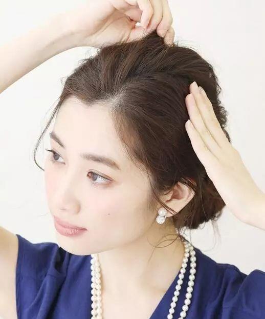 日本主妇的编发走红ins:40岁以后这样扎头发,气质又美好