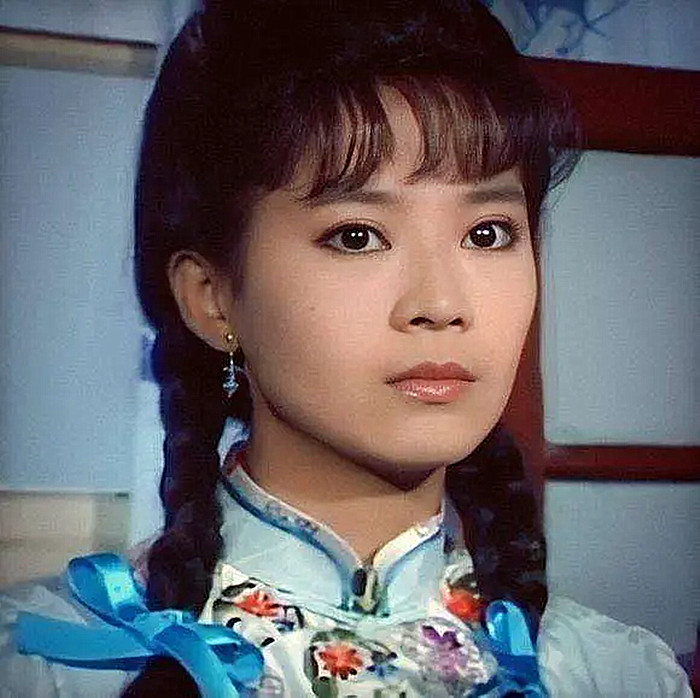 深度解读《六个梦之婉君,婉君的悲剧,该由谁来买单?