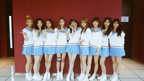 转型成flop之源 twice成绩不如粉墨 可爱元气才是她们该有 娱乐资讯 八戒游戏