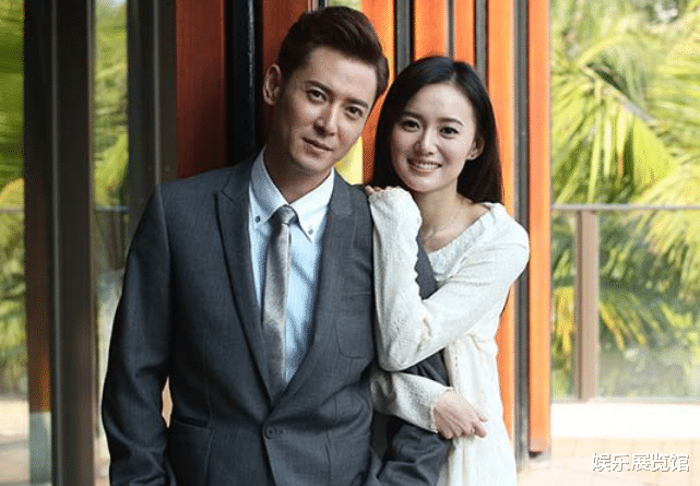 韩栋是一个很低调努力的男演员,并没有因为自己的爆红辜负妻子,而是