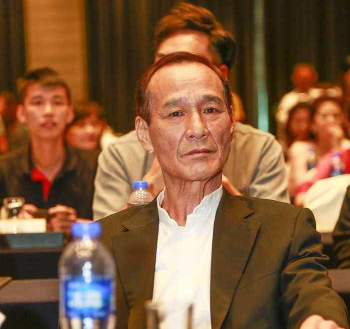 #76岁陈惠敏承认患癌# 据港