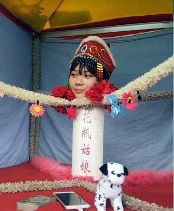 当初成为童年噩梦,长在瓶子里的"花瓶姑娘",其中到底有何玄机