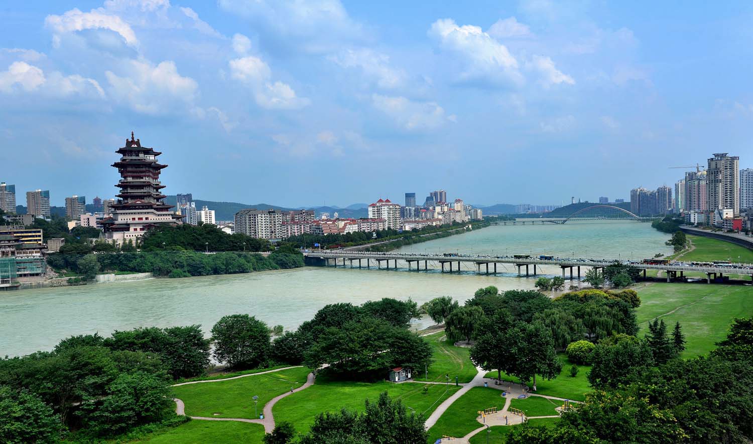 2020绵阳高考高中排名_河南2020高考115.8万人,复读生超40%,全国第一!