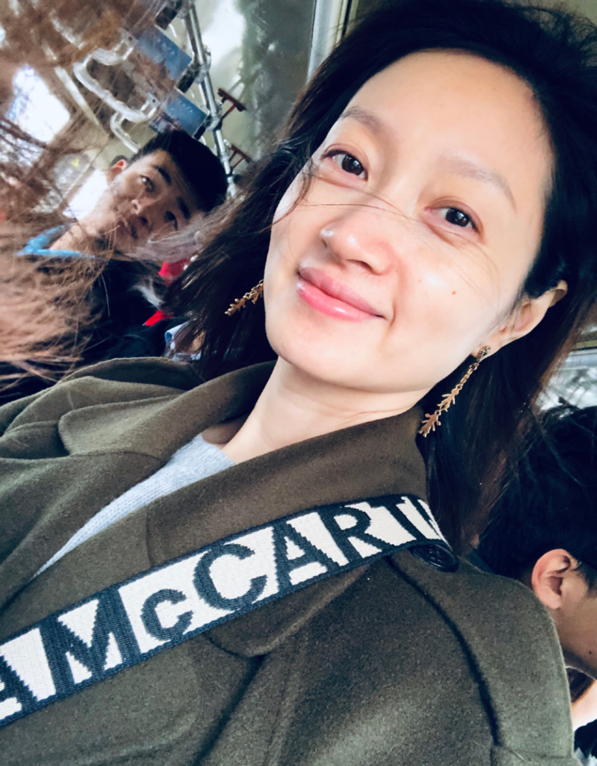 沈佳妮:运动员出身,能大胆素颜参加活动的女演员,感谢
