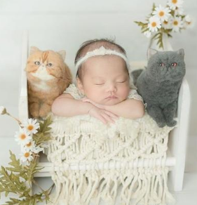 #雨侨晒满月女儿写真美照# 【