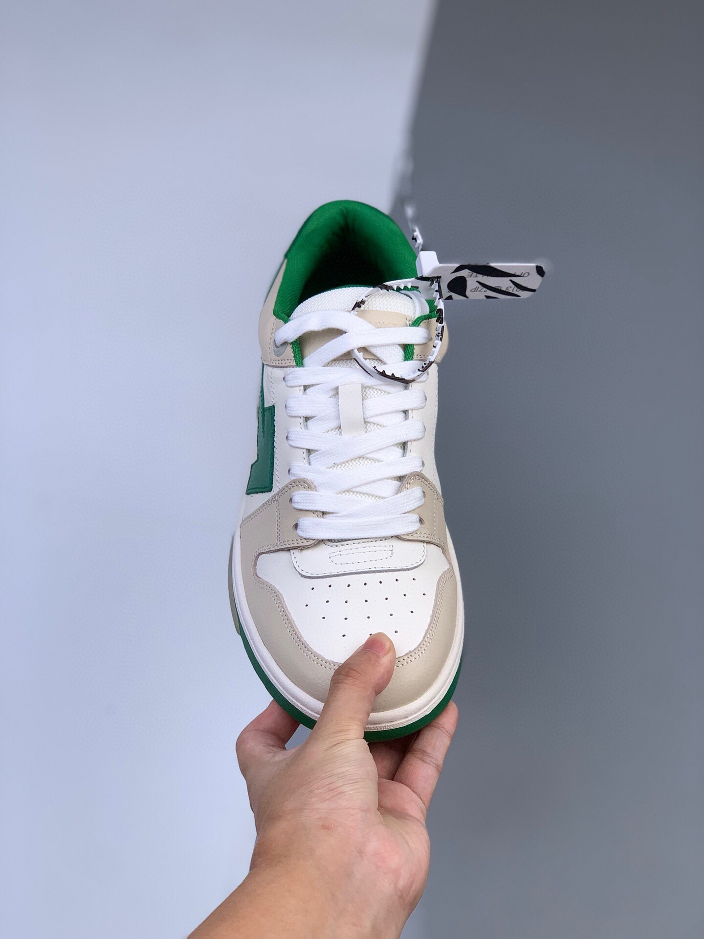 off white ooo for walking