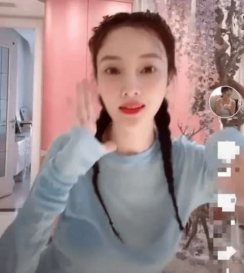李小璐真的是一刻都不“消停”啊
