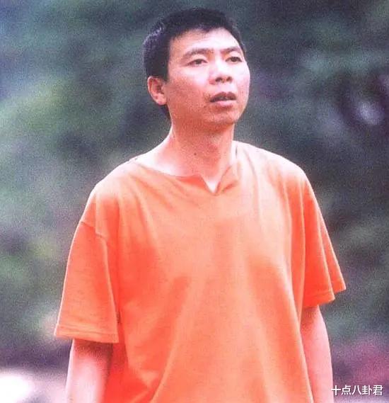 郑晓龙是冯小刚的大恩人,冯小刚年轻时差点爱上郑晓龙