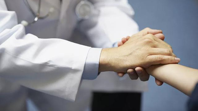 一位殉职医生最后的生命日记：我还没听到女儿叫我一声爸爸…