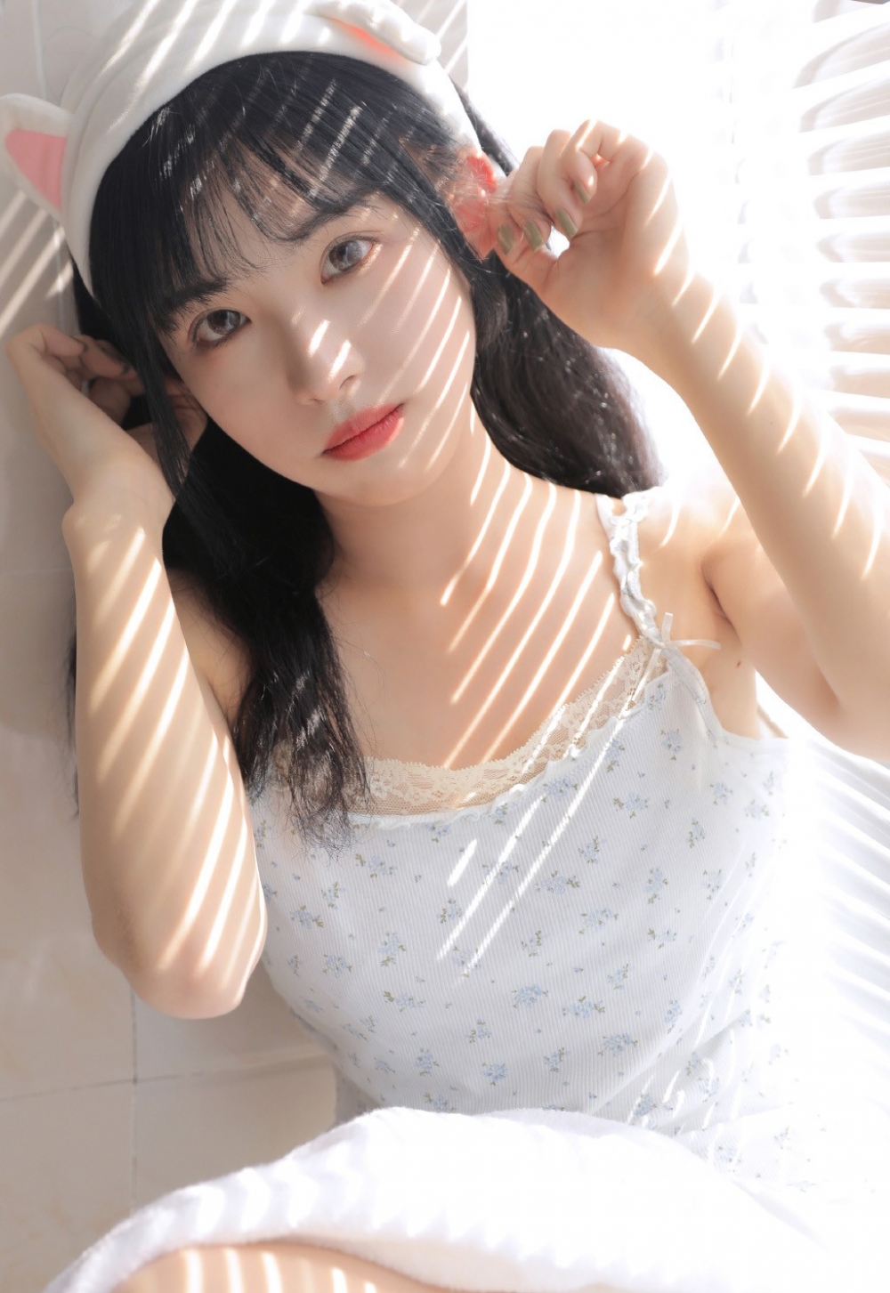 甜美萝莉长腿吊带清纯唯美日系写真