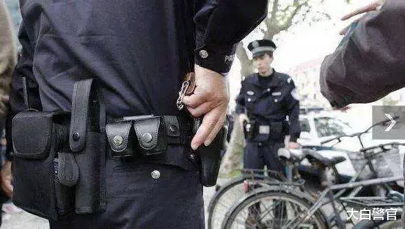 世界警察配枪图鉴 手枪篇 社会资讯 娱乐新闻网