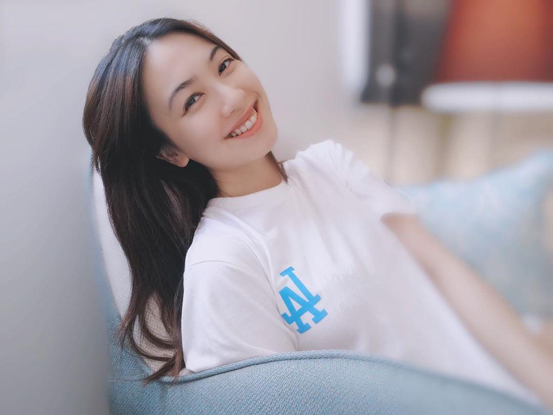 #前港姐朱千雪正式成为律师# 