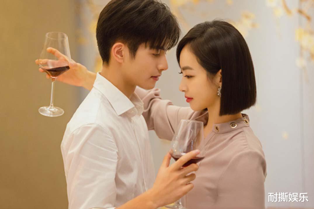 《下一站是幸福》宋茜与宋威龙各种强吻,壁咚,献礼甜蜜暴击.