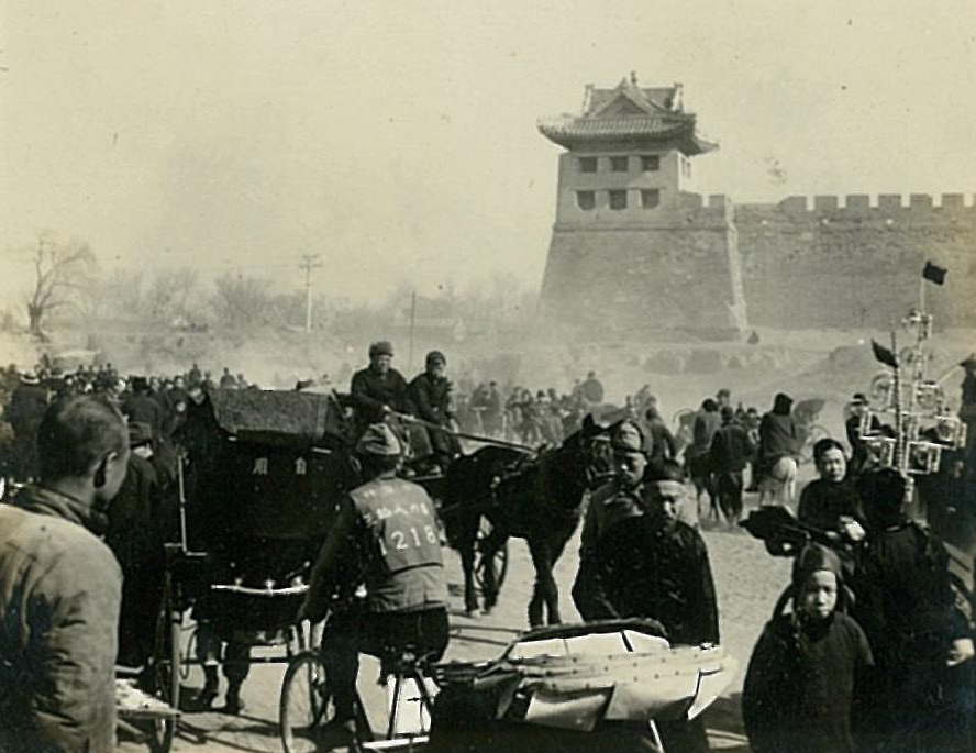 1936年，北京西便门外，拉黄