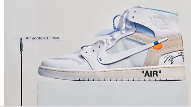 Virgil晒OW x AJ1样品！居然带有MJ亲签