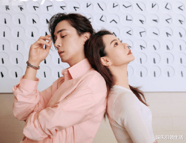 戚薇李承铉"情人节"拍写真,看到两人对视眼神,全网女粉都酸了