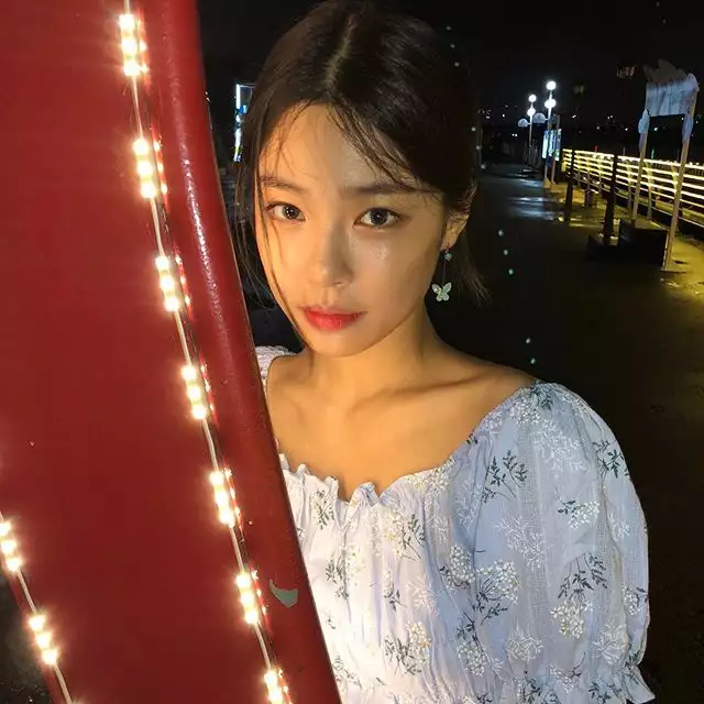 é©å½æ°äººæ­æè¢«ç§°ç¥ä¼¼jennie Tiffany å¨±ä¹èµè®¯ å«ææ¸¸æ