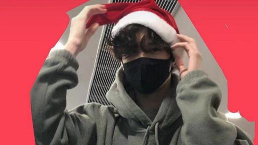 魔童|袁咏仪儿子晒帅照曝身高179cm，频传恋爱魔童首发声：我单身