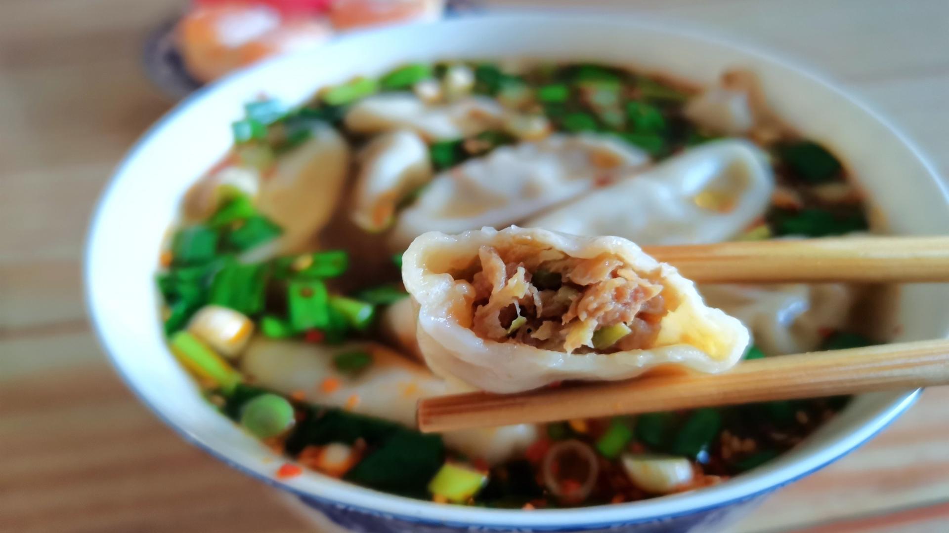 宝藏男孩|晒一个女人6天不同的饭菜，每天一花样，网友：会生活