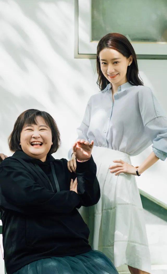 张小斐为贾玲庆生上热搜 神仙友情让网友羡慕 我们还有好久好久 娱乐资讯 电影风云娱乐网