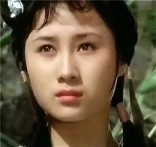 还记得《少林寺》中的牧羊女吗?如今57岁了,已身价过亿,但依然很美 还记得《少林寺》中的牧羊女吗?如今57岁了,已身价过亿,但依然很美