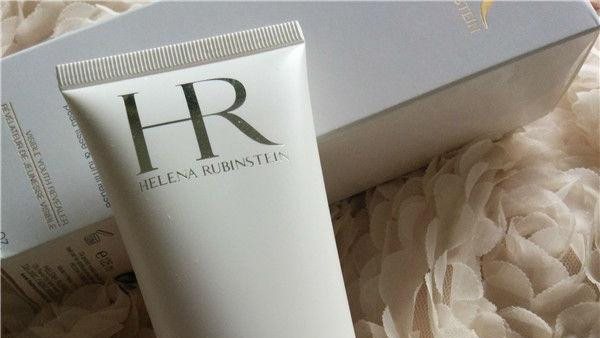 洗面奶 这些洗面奶能去黑头、白头、缩小毛孔，每次洗后发现脸白净了不少